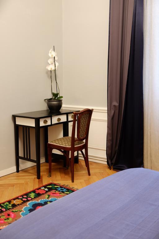 Augusta Apartment Cluj Napoca Bagian luar foto